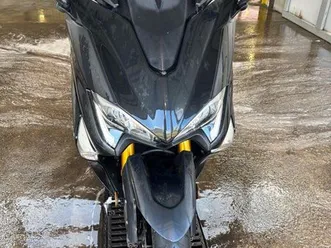 à vendre t max 530 sx