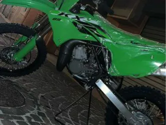 moto cross 85 kx 2025 grande roue