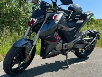 moto zontes 125 cc roadster 4800 km