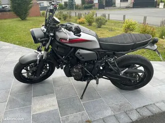 yamaha xsr 700 bridé a2 (+ pot d'origine)