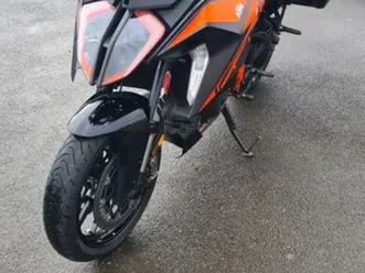 vend ktm 1290 super duke gt