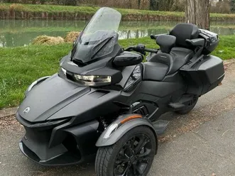 can-am spyder rt 2025 – carbon black – nombreuses options – 9 750 km