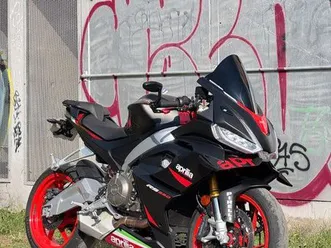 aprilia rs660