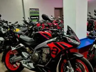 aprilia tuono 660 factory 2024 km 5000