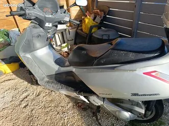scooter honda 125 panthéon