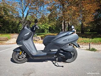 scooter peugeot citystar black edition