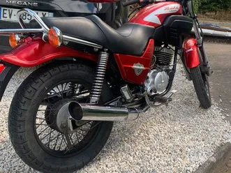 moto cagiva 125 édition rare