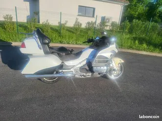 moto gold 1800 abs 2013