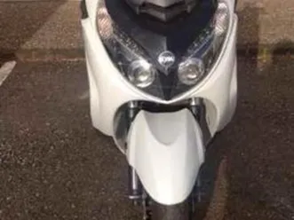 sym - maxsym 600i sport