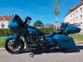 harley-davidson road glide blau