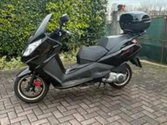 peugeot satelis 250 - 2009