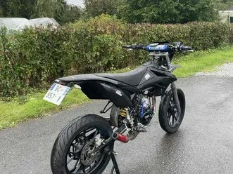 vends moto 50 cc bêta