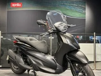 piaggio beverly 400 2025 400 cm3 | scooter | 200 km | noir | 94160 st mande