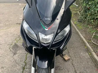 aprilia srv 850