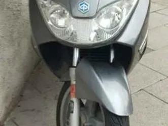 piaggio - x8 250