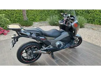 honda - integra 750 s