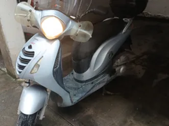 scooter honda ps 150