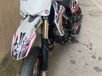 moto rieju mrt 50 cc