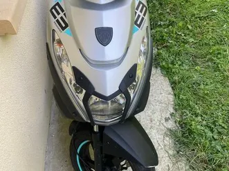 scooter peugeot