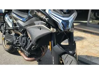 vendo cfmoto 800nk sport (2023 - 26) usata a genova (codice 9793286) - moto.it