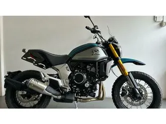 vendo cfmoto 700cl-x adventure (2023 - 26) usata a arezzo (codice 9852974) - moto.it