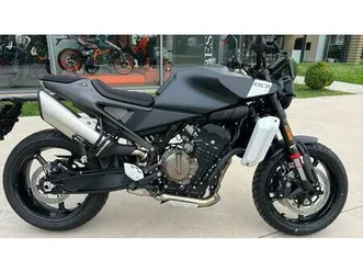 vendo husqvarna svartpilen 801 (2024 - 26) usata a rovigo (codice 9543713) - moto.it