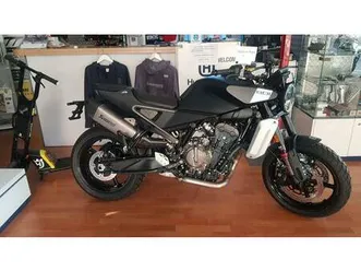 vendo husqvarna svartpilen 801 (2024 - 26) usata a novara (codice 9609588) - moto.it