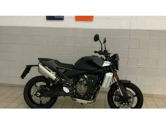 vendo husqvarna svartpilen 801 (2024 - 26) usata a roma (codice 9863700) - moto.it