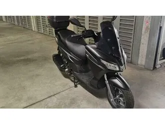 vendo aprilia sxr 50 (2021 - 26) usata a milano (codice 9849009) - moto.it