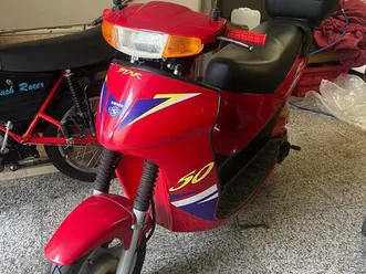 simson sra50 star mit scheibenbremse, topcase und ersatzmotor