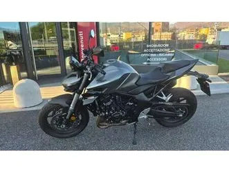 vendo honda cb 1000 hornet (2025 - 26) usata a bergamo (codice 9899202) - moto.it