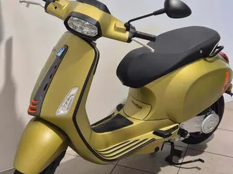 new vespa sprint 50 s euro 5 for sale in bristol