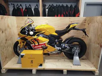 ducati panigale v4 bagnaia 2023 world champion replica, top cena