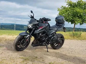 suzuki gsx- s 750