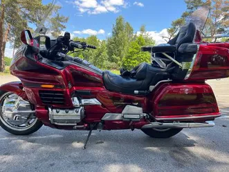 honda gl1500 goldwing. 1998 rok, 124tys. km. brzeg