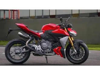 vendo ducati streetfighter v2 s (2025 - 26) nuova a arezzo (codice 9662935) - moto.it