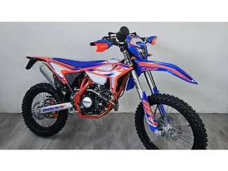 vendo betamotor rr 125 4t enduro r (2024 - 26) nuova a rosta (codice 9652278) - moto.it