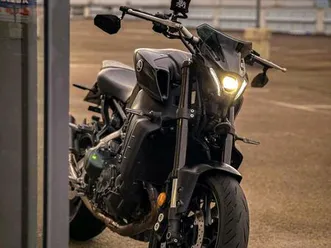yamaha mt-09 ez2023+shark-apa+tech-black 48 ps(a2) nur 15'km top!
