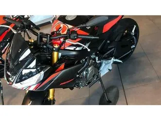 vendo aprilia tuono 660 factory (2025 - 26) nuova a piacenza (codice 9696008) - moto.it