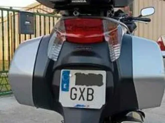 honda - deaville ntv 700 abs