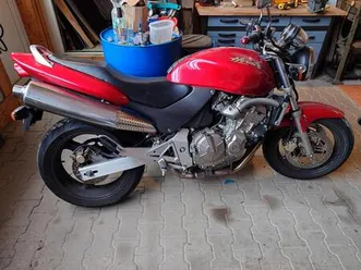 verkaufe hornet cb600 (pc34) baujahr 1998