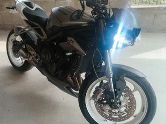 triumph street triple 765 rs