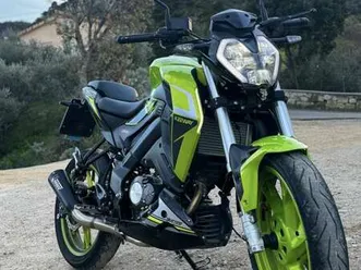 keeway rkf 125 verde