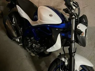 suzuki 650 gladius