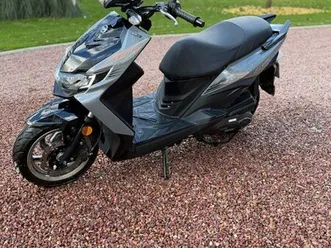 scooter sym jet 4 rx