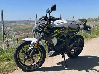 kawasaki z125