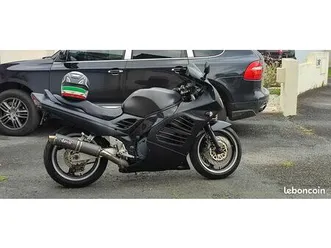vend suzuki rf900r