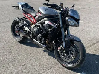 street triple rs