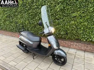 sym fiddle 50 4t (bj 2023) 5,559 km — scooters | sym — marktplaats