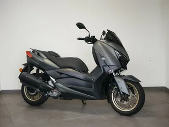 yamaha xmax 300 tech max